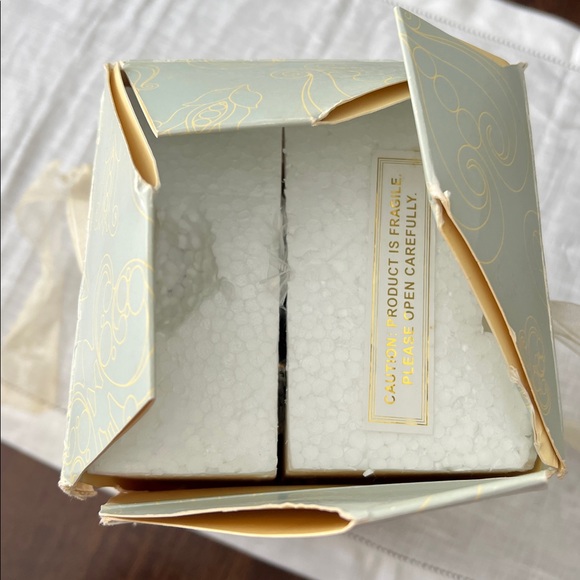 Lenox Butterflies & Lace 8" Bud Vase - Picture 4 of 15